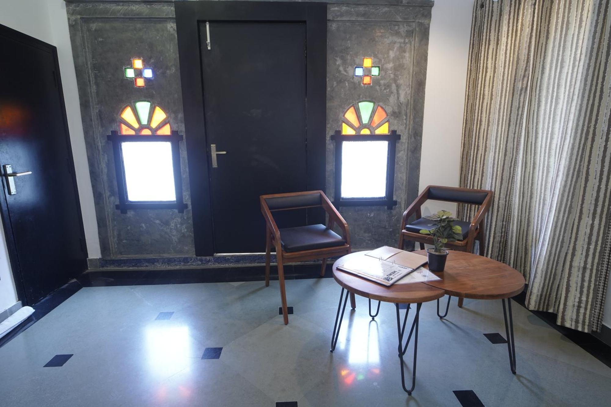 Hotel Udai Niwas By The Lake Udaipur Extérieur photo